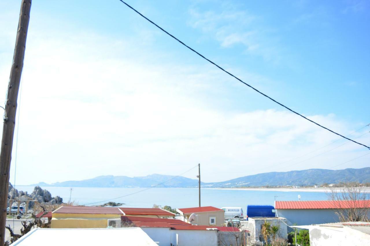 Giannis Apartment,Haraki Exterior foto